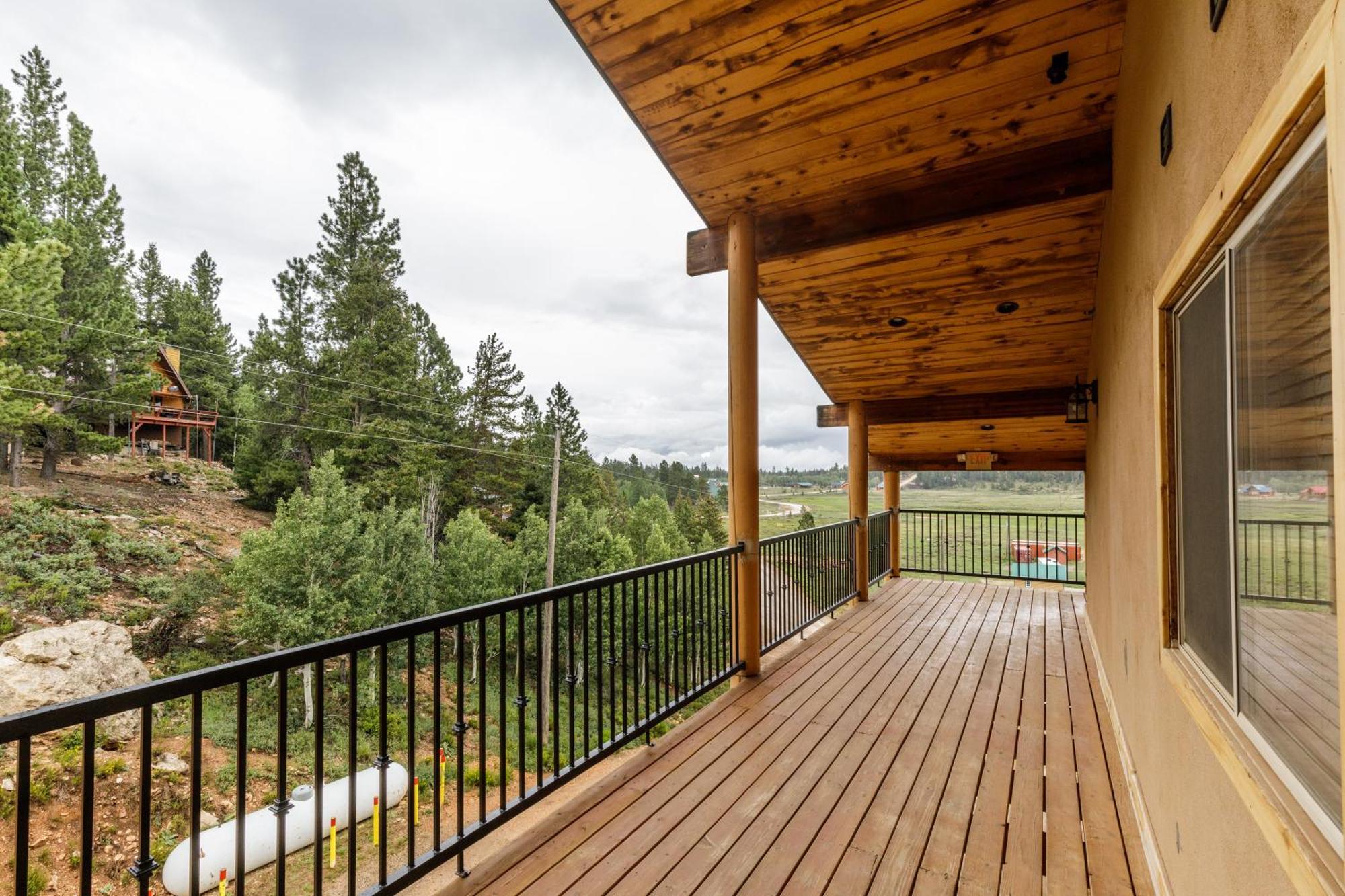 The Lodge At Duck Creek Duck Creek Village Екстериор снимка
