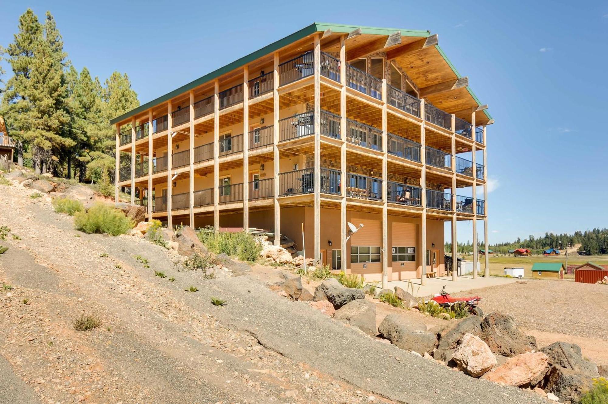 The Lodge At Duck Creek Duck Creek Village Екстериор снимка