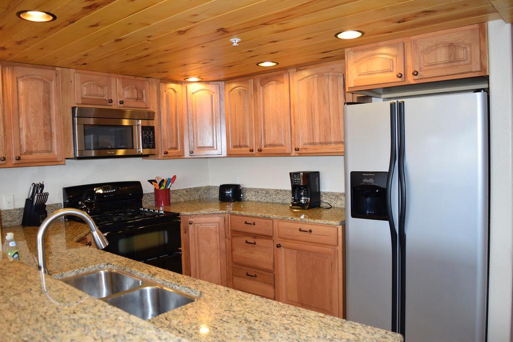 The Lodge At Duck Creek Duck Creek Village Екстериор снимка